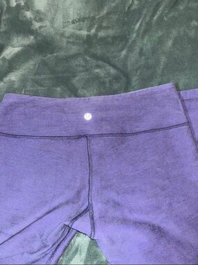 Lululemon Purple Crop Leggings